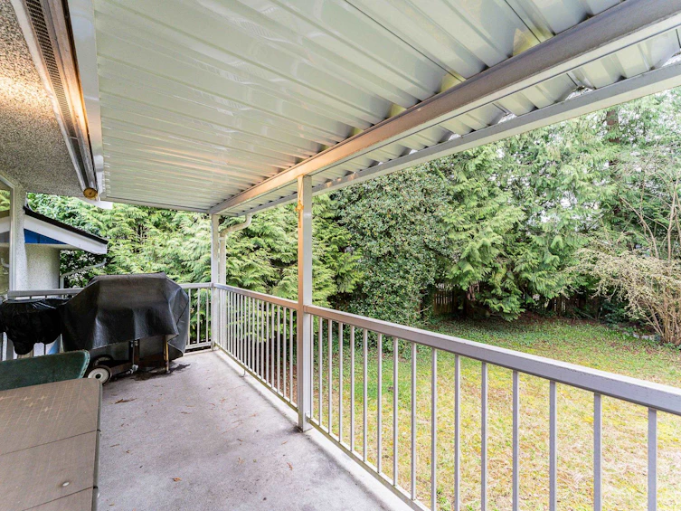 1128 Foster Avenue, Coquitlam, BC, V3J 2M7 - 19