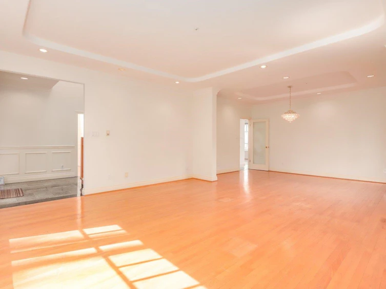 1443 W 56th Avenue, Vancouver, BC, V6P 1R6 - 4