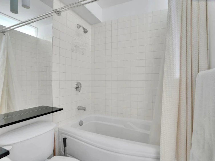 PH502-310 Water Street, Vancouver, BC, V6B 1B6 - 9