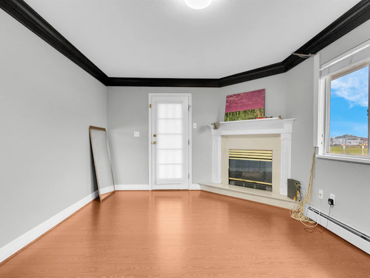 12526 75a Avenue, Surrey, BC, V3W 0M3 - 11