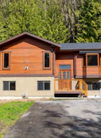 47251 Chilliwack Lake Road