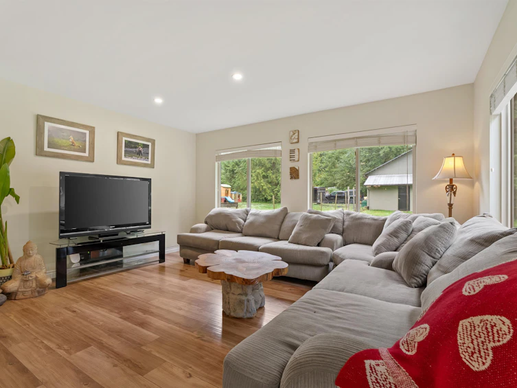 11932 Dewdney Trunk Road, Mission, BC, V4S 1L2 - 8