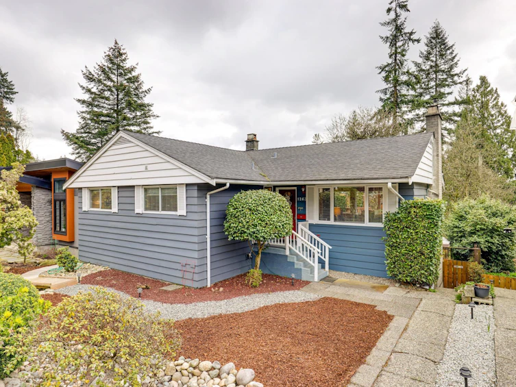 1263 Cloverley Street, North Vancouver, BC, V7L 1N7