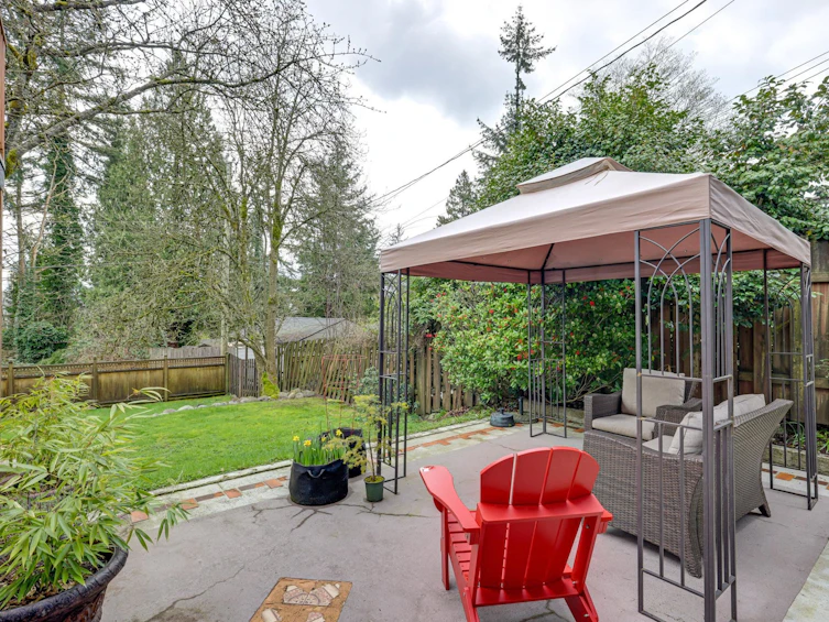 1263 Cloverley Street, North Vancouver, BC, V7L 1N7 - 27