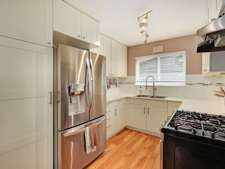 1263 Cloverley Street, North Vancouver, BC, V7L 1N7 - 8