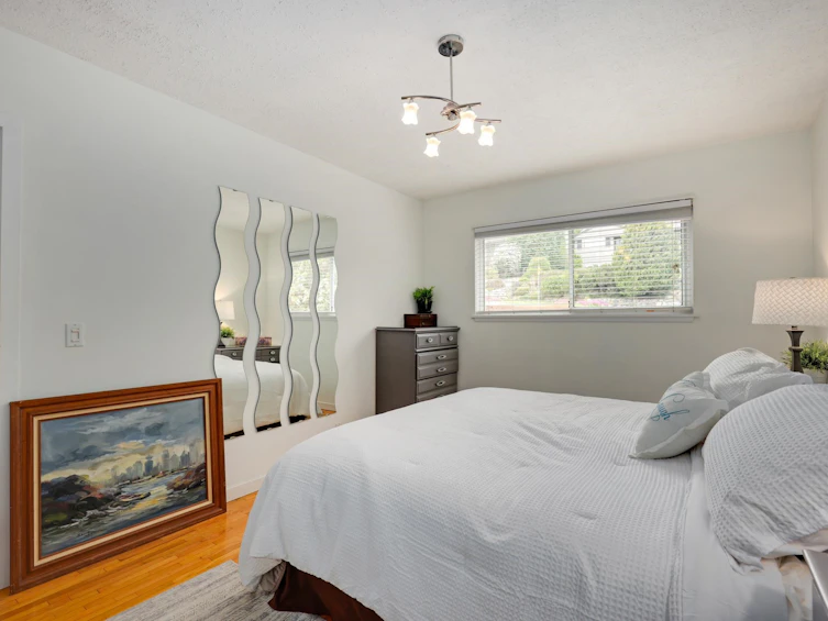 1263 Cloverley Street, North Vancouver, BC, V7L 1N7 - 13