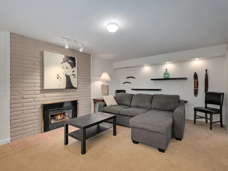 1263 Cloverley Street, North Vancouver, BC, V7L 1N7 - 18