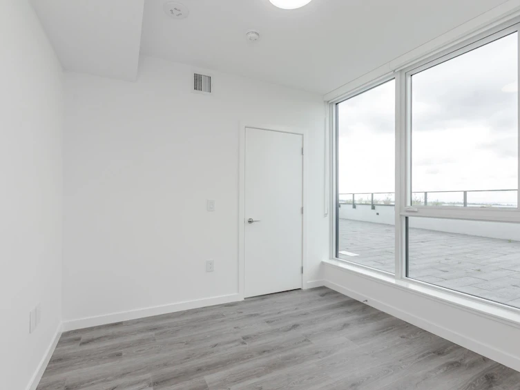 2203-10333 133 Street, Surrey, BC, V3T 0V1 - 13