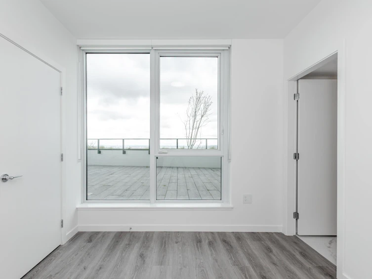 2203-10333 133 Street, Surrey, BC, V3T 0V1 - 12