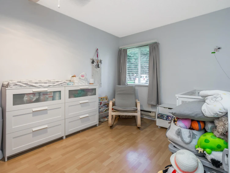 19212 Fairway Drive, Surrey, BC, V3S 5M8 - 17