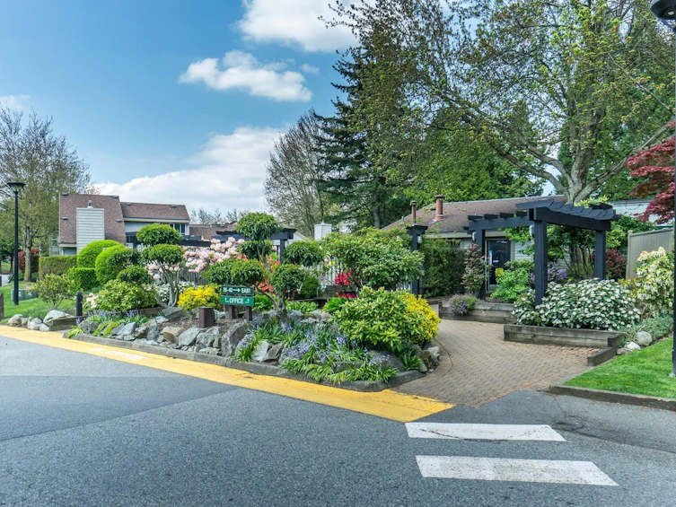 19212 Fairway Drive, Surrey, BC, V3S 5M8 - 29