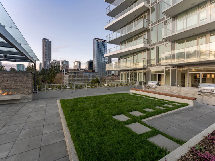 2101-9675 King George Boulevard, Surrey, BC, V3T 2V3 - 34