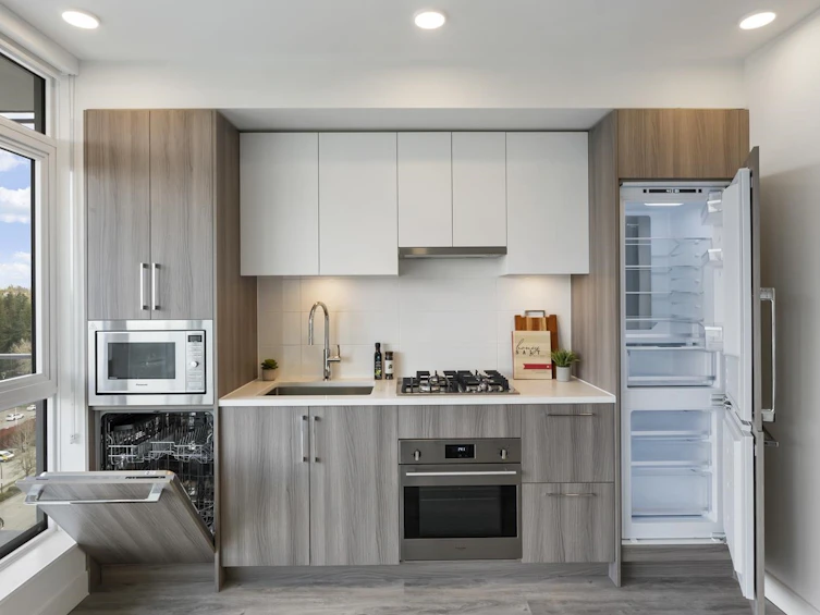 1406-9675 King George Boulevard, Surrey, BC, V3T 2V3 - 10