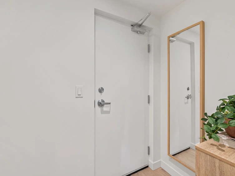 TH10-108 E 8th Street, North Vancouver, BC, V7L 0H1 - 17