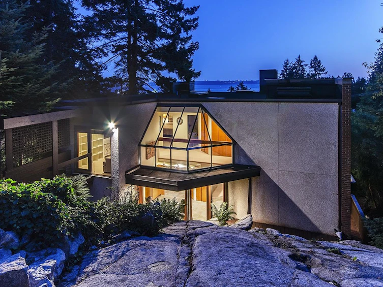 4651 Marine Drive, West Vancouver, BC, V7W 2P1 - 38