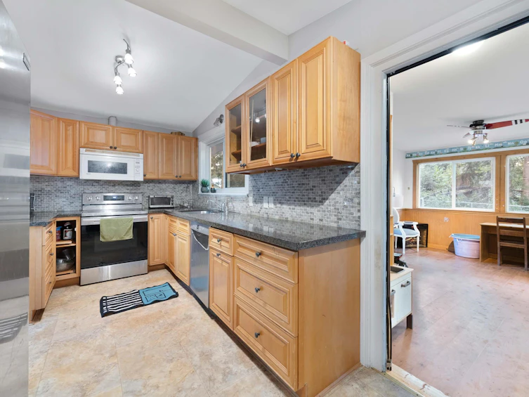 20624 48 Avenue, Langley, BC, V3A 3L6 - 11
