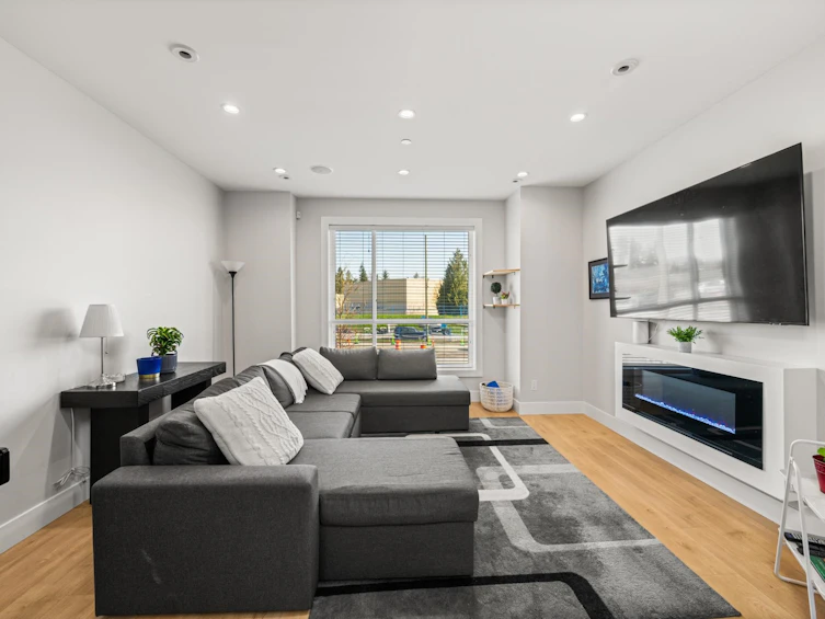 23-16511 Watson Drive, Surrey, BC, V4N 6T7 - 2