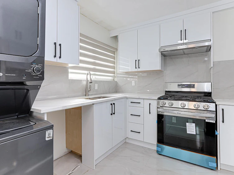 14888 88 Avenue, Surrey, BC, V3S 2S5 - 12