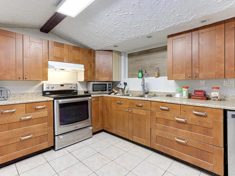 14888 88 Avenue, Surrey, BC, V3S 2S5 - 33
