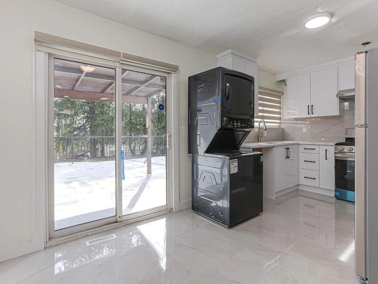 14888 88 Avenue, Surrey, BC, V3S 2S5 - 8