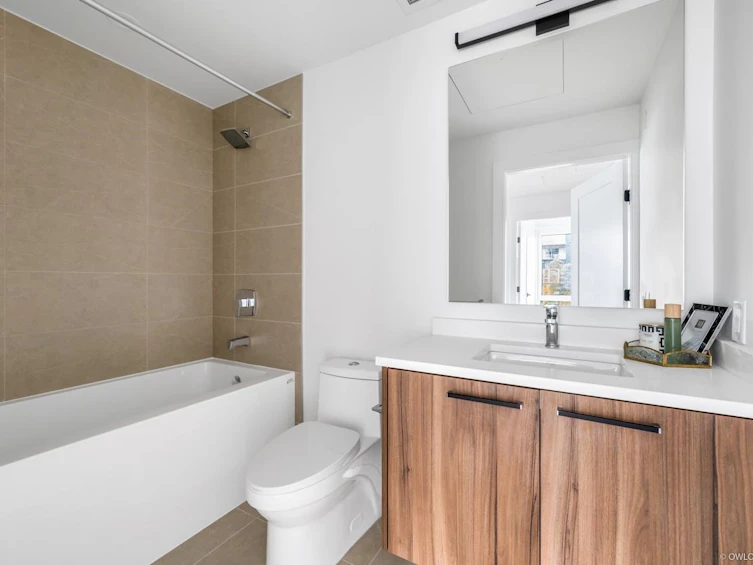 312-6859 Cambie Street, Vancouver, BC, V6P 3H1 - 7