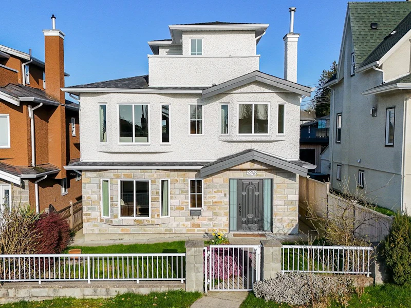 5248 Inverness Street, Vancouver BC V5W 3N8