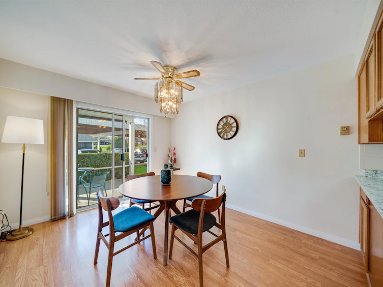 253-32691 Garibaldi Drive, Abbotsford, BC, V2T 5T7 - 3