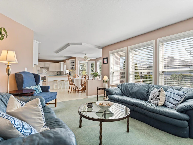 19071 63b Avenue, Surrey, BC, V3S 8G5 - 14