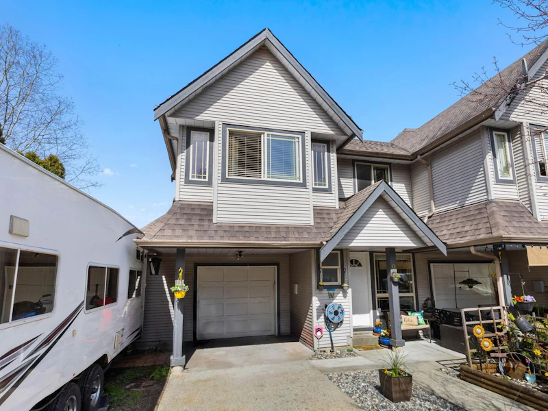 9 - 22980 Abernethy Lane, Maple Ridge BC V2X 3N4