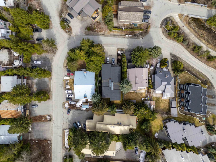 2044 Karen Crescent, Whistler, BC, V8E 0A9 - 4
