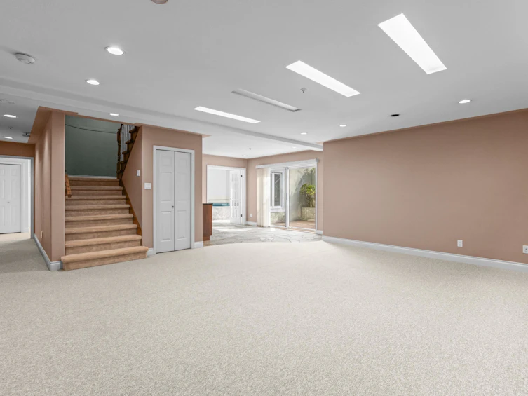 2588 W 34th Avenue, Vancouver, BC, V6N 2J2 - 25
