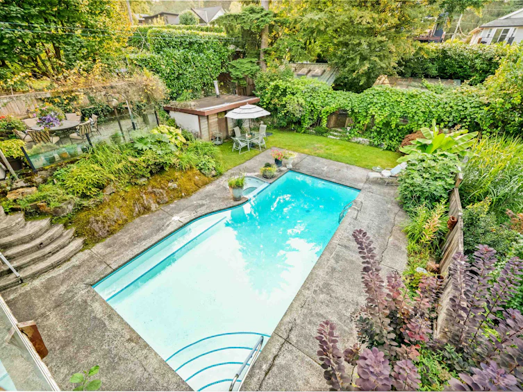 1979 Eastleigh Lane, North Vancouver, BC, V7G 1W1 - 3