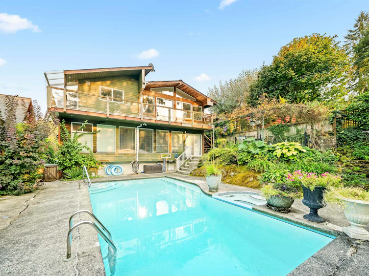 1979 Eastleigh Lane, North Vancouver, BC, V7G 1W1 - 8