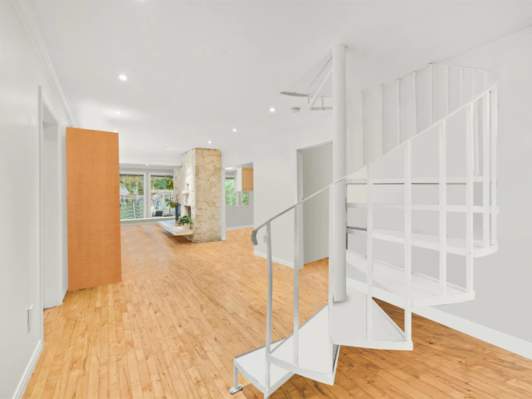 1979 Eastleigh Lane, North Vancouver, BC, V7G 1W1 - 12