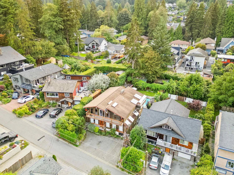 1979 Eastleigh Lane, North Vancouver, BC, V7G 1W1 - 28