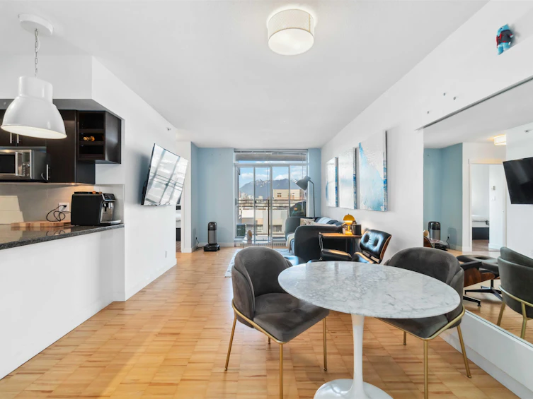 307-2520 Manitoba Street, Vancouver, BC, V5Y 3A6 - 12