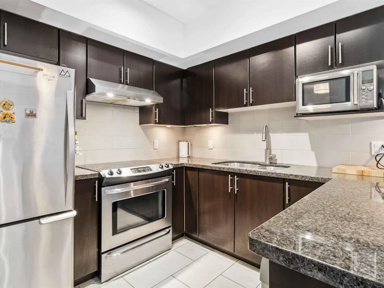 307-2520 Manitoba Street, Vancouver, BC, V5Y 3A6 - 21