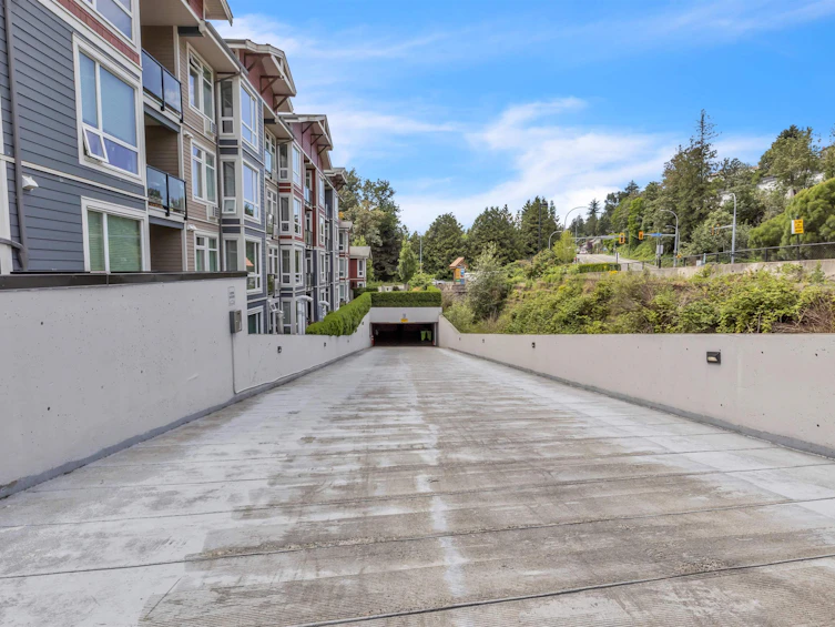 115-2242 Whatcom Road, Abbotsford, BC, V3G 0G3 - 33