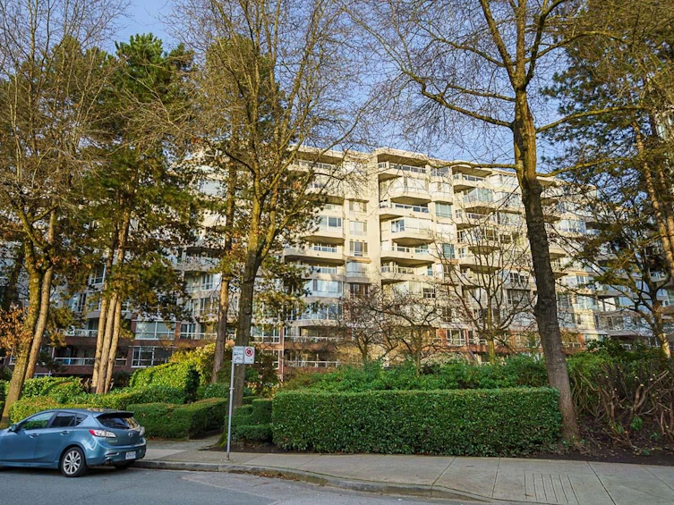 1102-518 Moberly Road, Vancouver, BC, V5Z 4G3 - 2