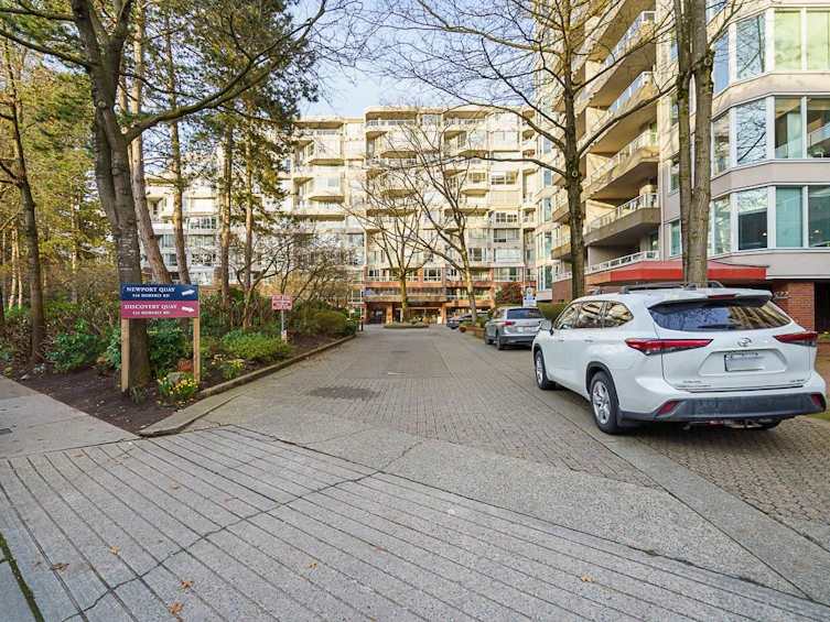 1102-518 Moberly Road, Vancouver, BC, V5Z 4G3 - 3