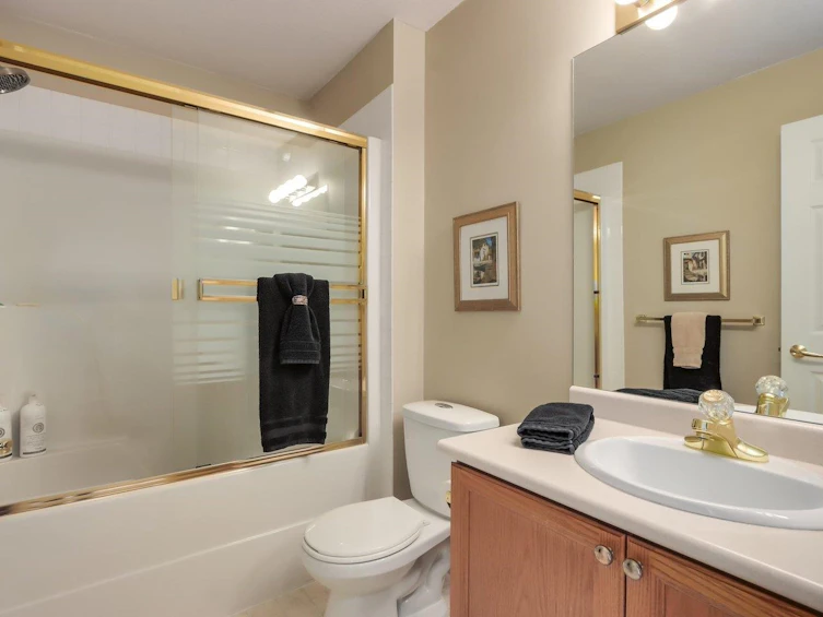 58-323 Governors Court, New Westminster, BC, V3L 5S6 - 23