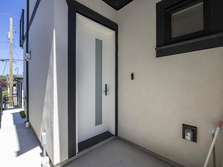 3225 E 29th Avenue, Vancouver, BC, V5R 1W4 - 4
