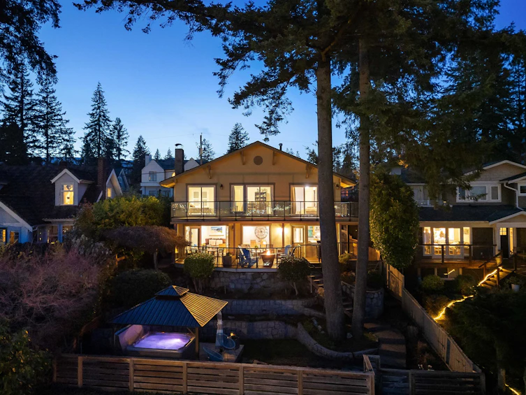 1144 W Keith Road, North Vancouver, BC, V7P 1Y7