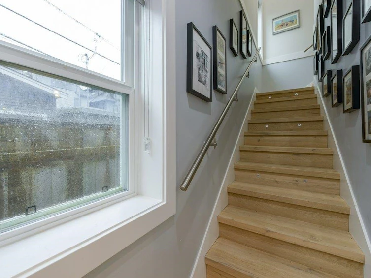 2078 Charles Street, Vancouver, BC, V5L 2T9 - 14