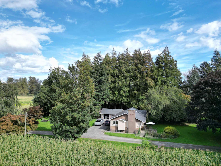 39205 North Parallel Road, Abbotsford, BC, V3G 2K3 - 5