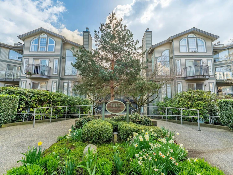 204-888 W 13th Avenue, Vancouver, BC, V5Z 1P2