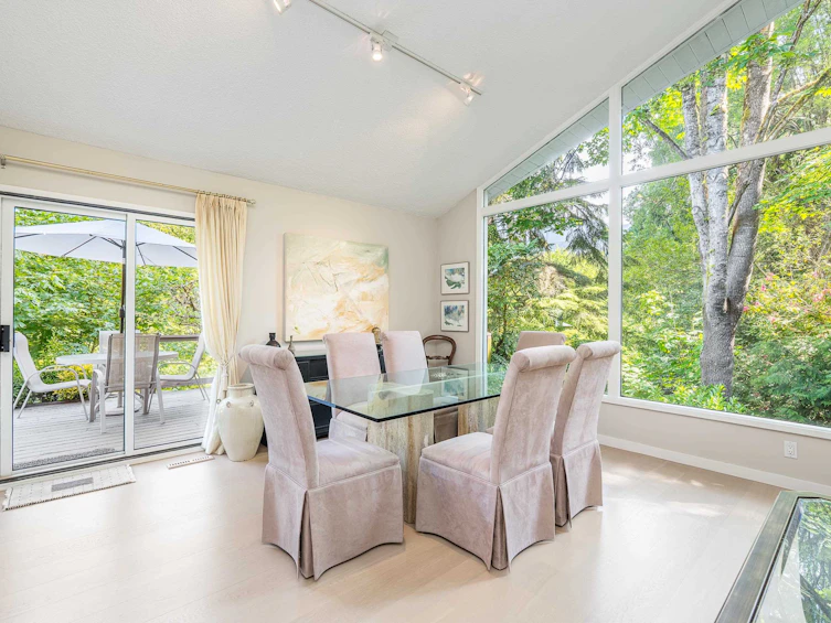 5437 Keith Road, West Vancouver, BC, V7W 2N3 - 4