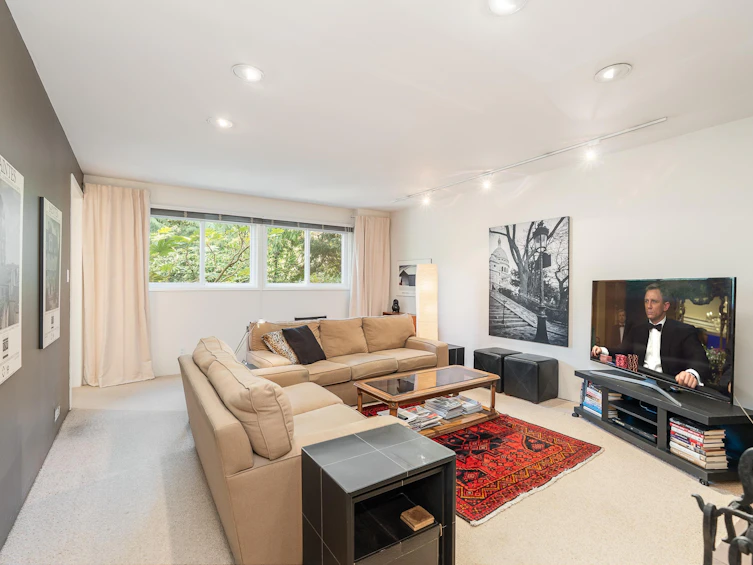 5437 Keith Road, West Vancouver, BC, V7W 2N3 - 11