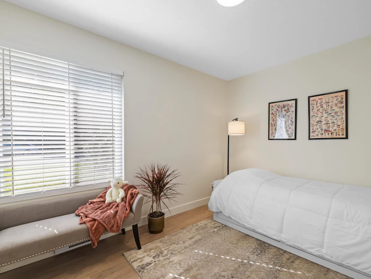 34895 Laburnum Avenue, Abbotsford, BC, V2S 5J3 - 17