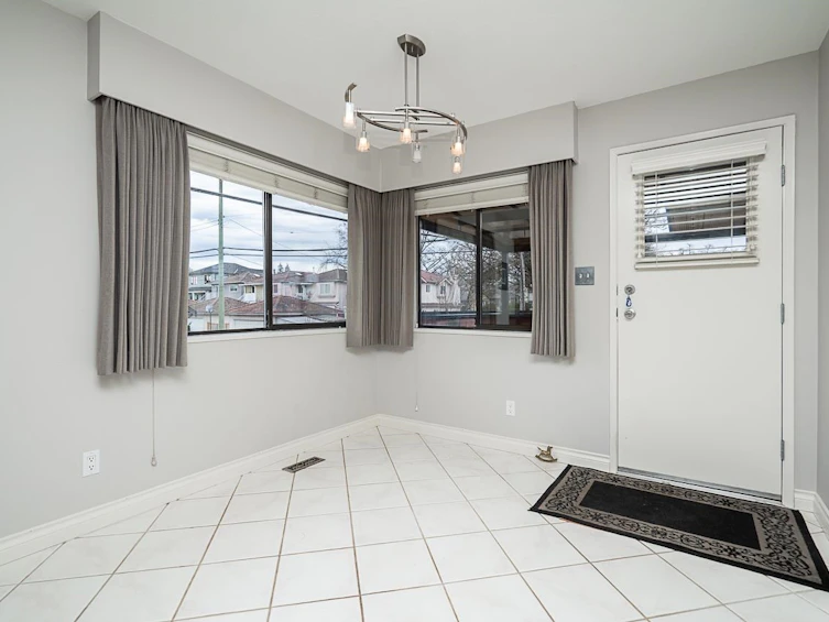 1249 E 31st Avenue, Vancouver, BC, V5V 5B3 - 17